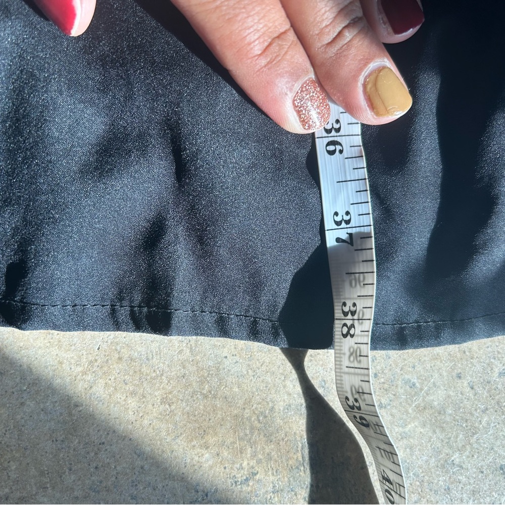 H&M dress - black sleeveless lightweight basic casual gathered waist - Picture 9 of 9